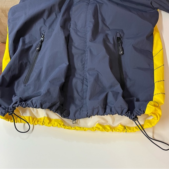 Nautica Light Jacket Size Large ($60) - Picture 4 of 4